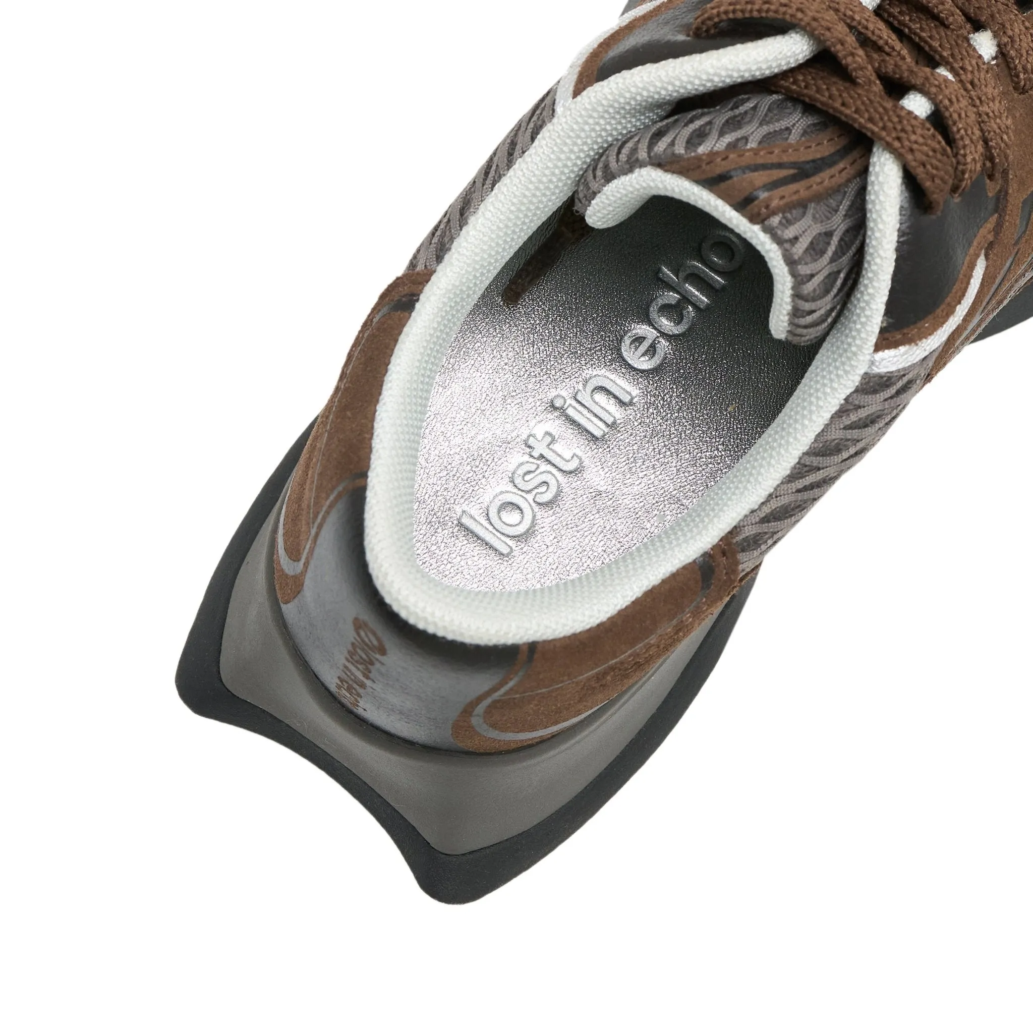 Mesh Stitching Embossed Vintage Running Shoes In Brown