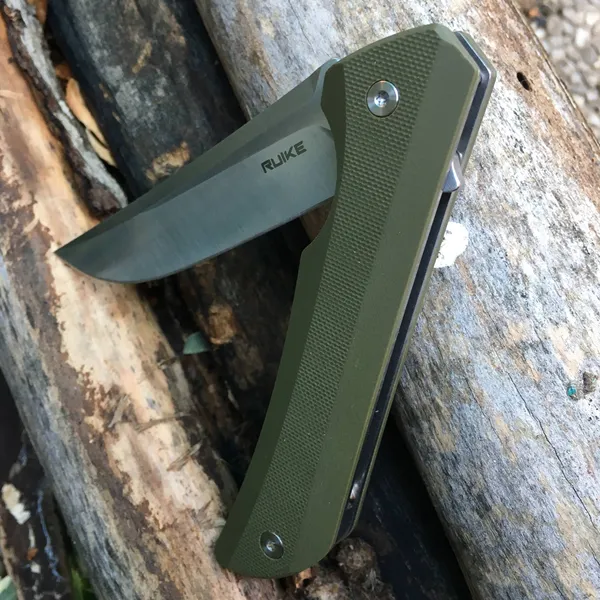 Ruike P121 Pocket Knife