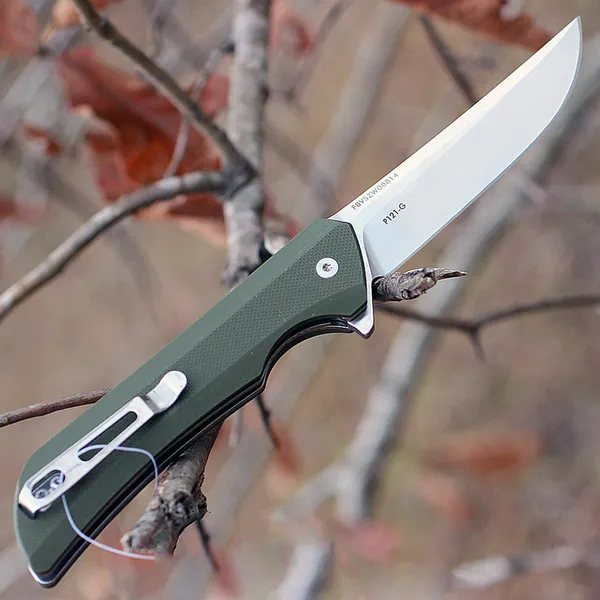 Ruike P121 Pocket Knife