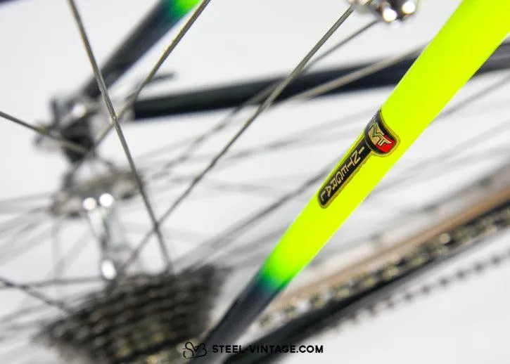 TVT 92 Classic Carbon Fiber Bike 1990s